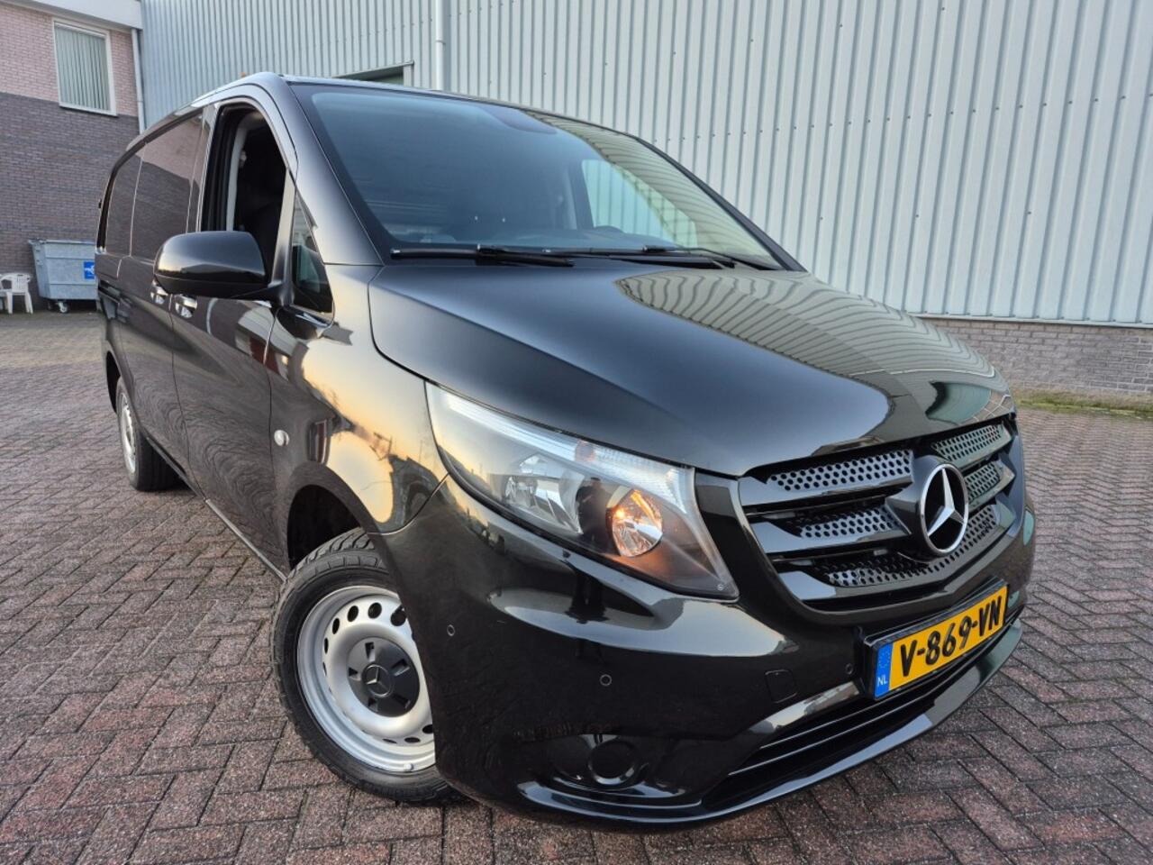 Mercedes-Benz VITO 111 CDI Lang Nieuwe APK 2e eigenaar