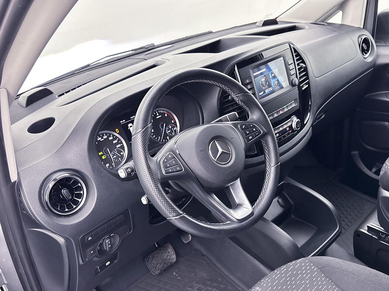 Mercedes-Benz VITO 114 CDI L3 Led Stoelverwarming Extra lang Achteruitrijcamera Apple Carplay/Android Auto Betimmering