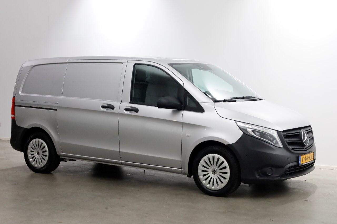 Mercedes-Benz VITO 114 CDI 136pk Compact 9G Automaat 2x Schuifdeur/LED/Camera/Inrichting 05-2022