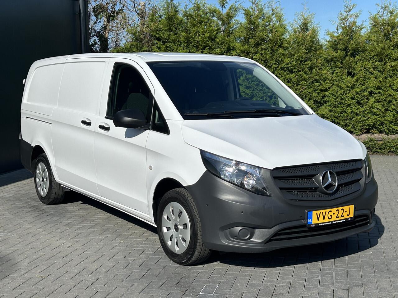 Mercedes-Benz VITO 110 CDI RWD / L2H1 / 1e EIGENAAR / TREKHAAK / 50.667 KM !! / ECC AIRCO / CRUISE / BLUETOOTH