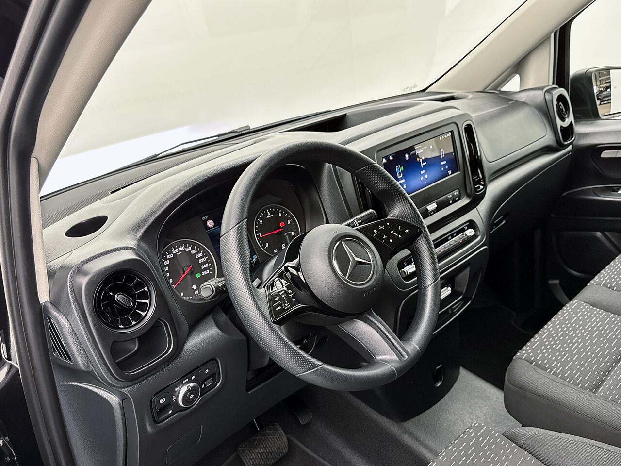 Mercedes-Benz VITO 116 CDI L2 Pro Multibeam Led Trekhaak Achteruitrijcamera met sonsoren Betimmering Cruise Control