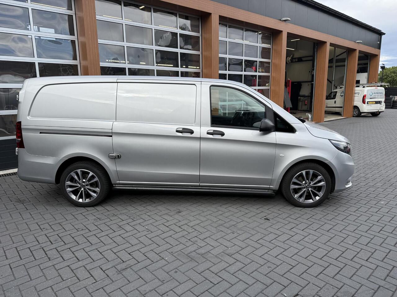 Mercedes-Benz VITO 111 CDI Functional Lang | Airco | Sidebars | Bijrijdersbank | Trekhaak |