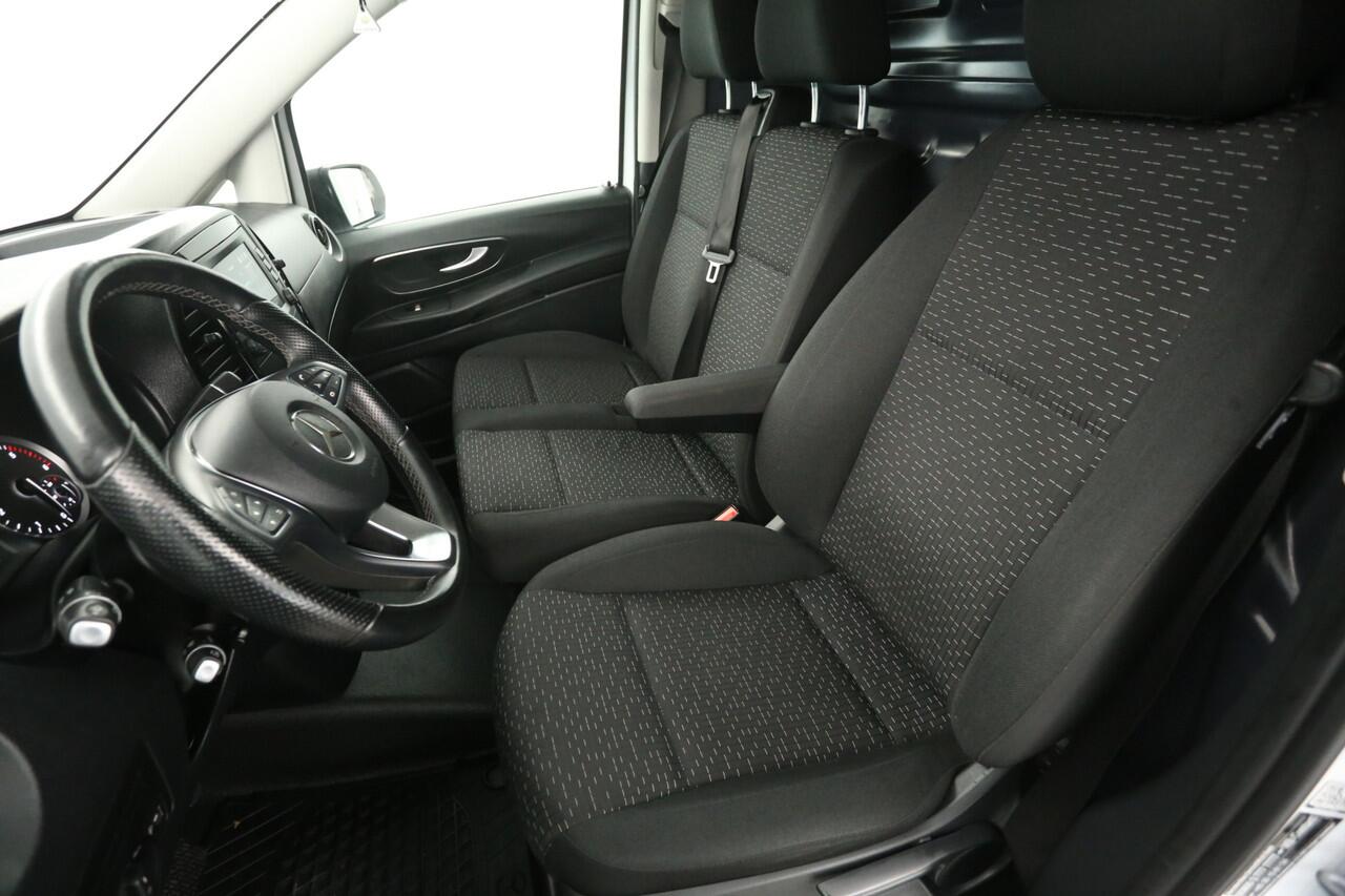 Mercedes-Benz VITO 114 CDI Lang | Euro6 | Automaat | Airco | Adap. Cruise | 3-Zits | Carplay | Stoelverw. | Trekh.