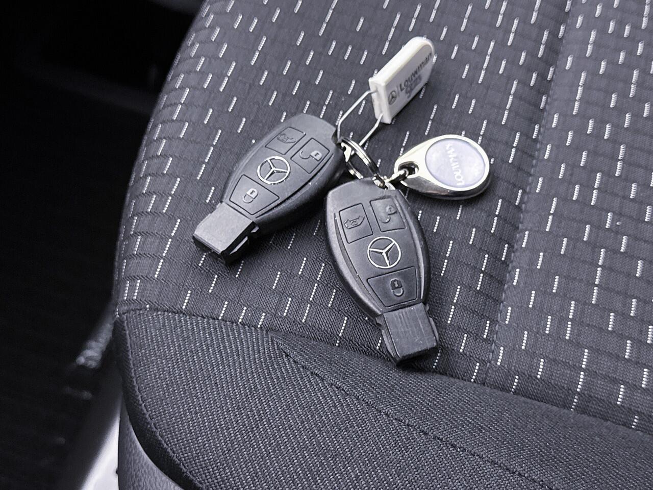 Mercedes-Benz VITO 114 CDI Lang Navigatie Achteruitrijcamera Betimmering Apple Carplay/Android Auto Cruise Control