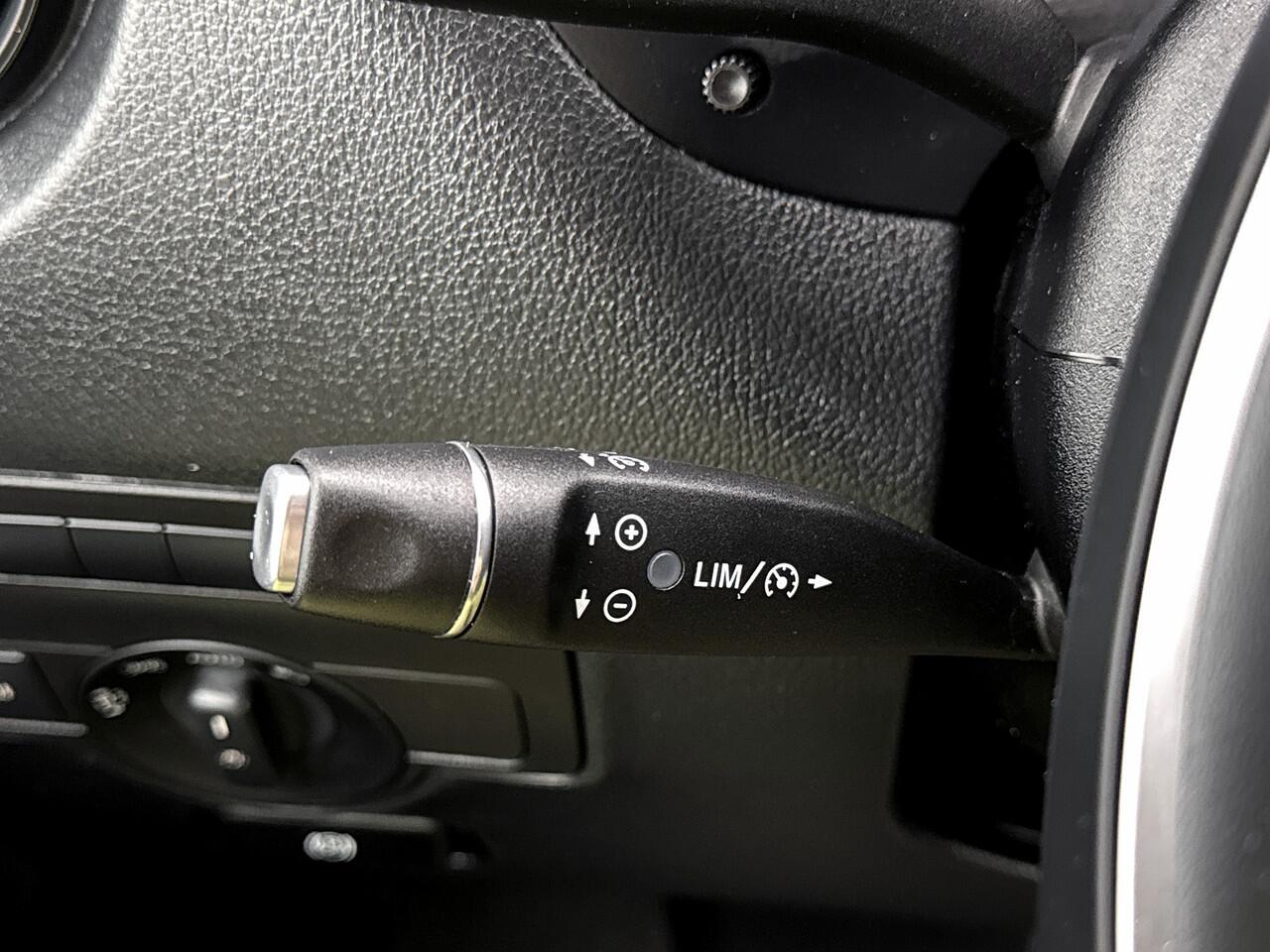 Mercedes-Benz VITO 116 CDI Extra Lang Led Trekhaak Navigatie Apple Carplay/Android Auto Cruise Control