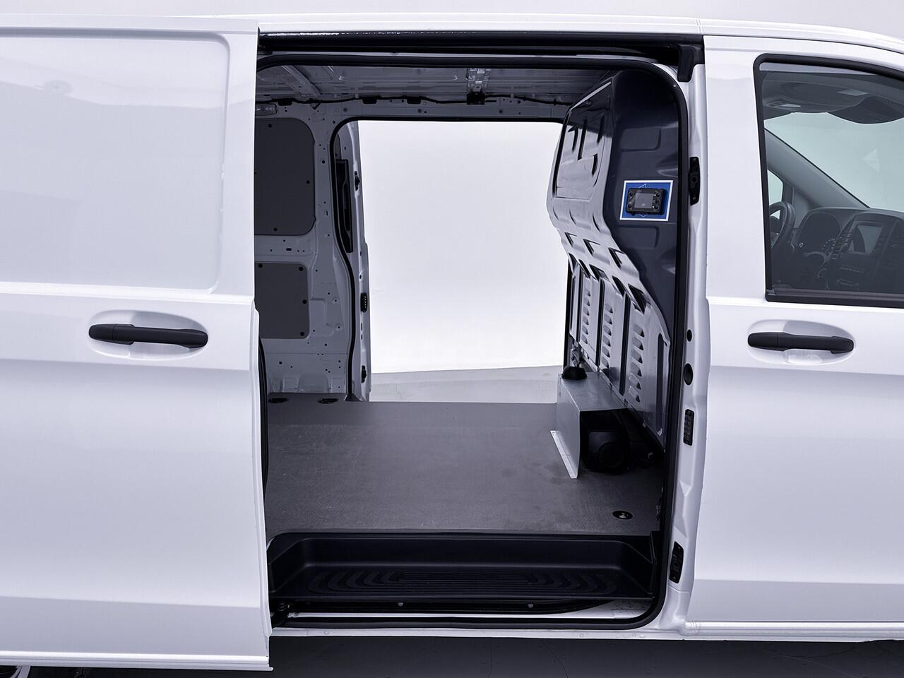 Mercedes-Benz VITO 116 CDI L3 Led 2x schuifdeur Trekhaak Navigatie Dubbele Schuifdeur Standkachel Apple Carplay/Android Auto Cruise Control