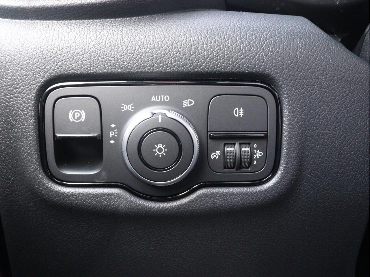 Mercedes-Benz VITO 114 CDI L3 Pro | AIRCO/CAMERA/CRUISE/2.500KG AHW | Certified