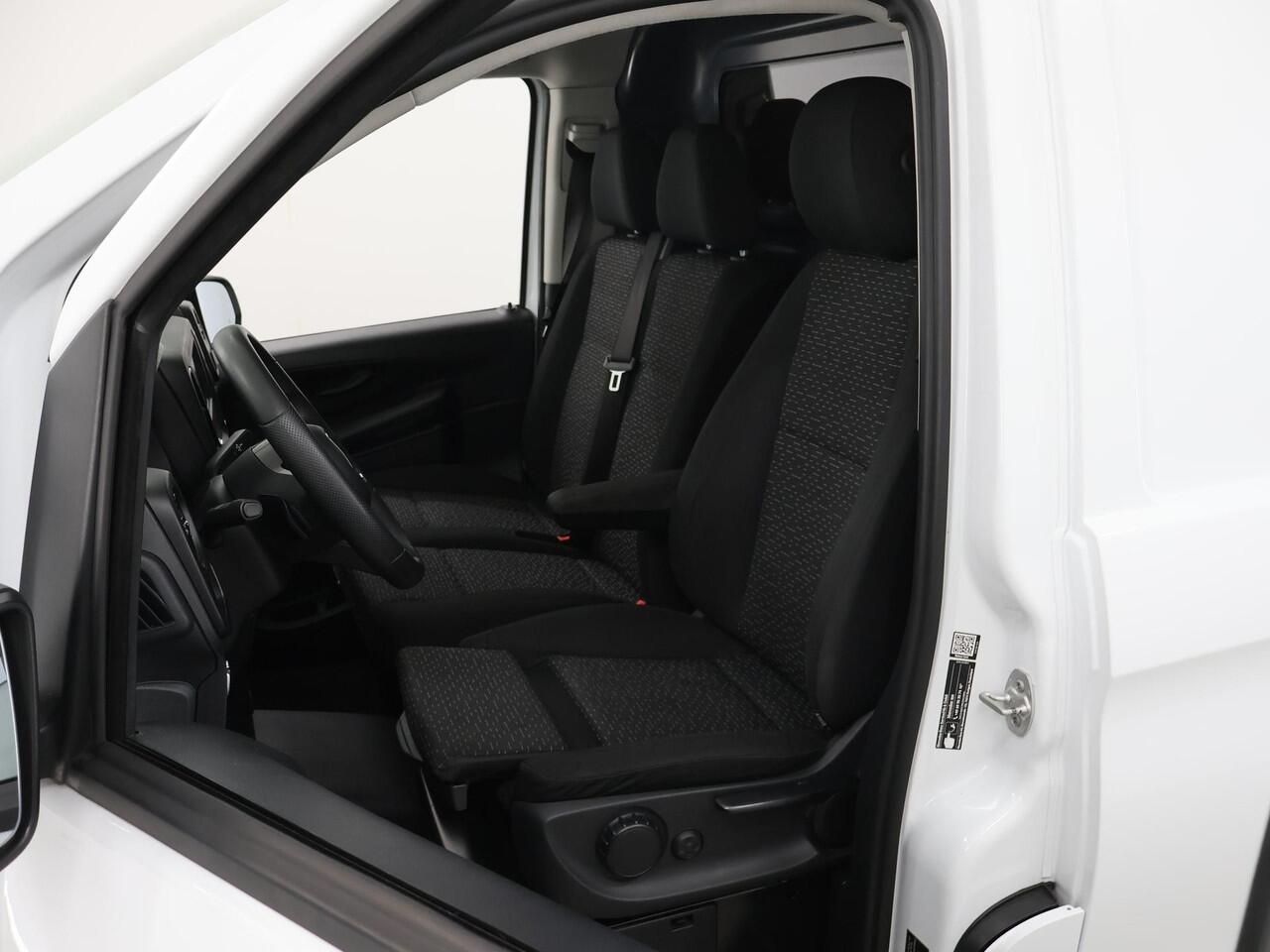 Mercedes-Benz VITO 116 CDI | Aut. | Lang L2 | Pro | Navigatie | Parkeercamera | Stoelverwarming | Keyless Go | Certified