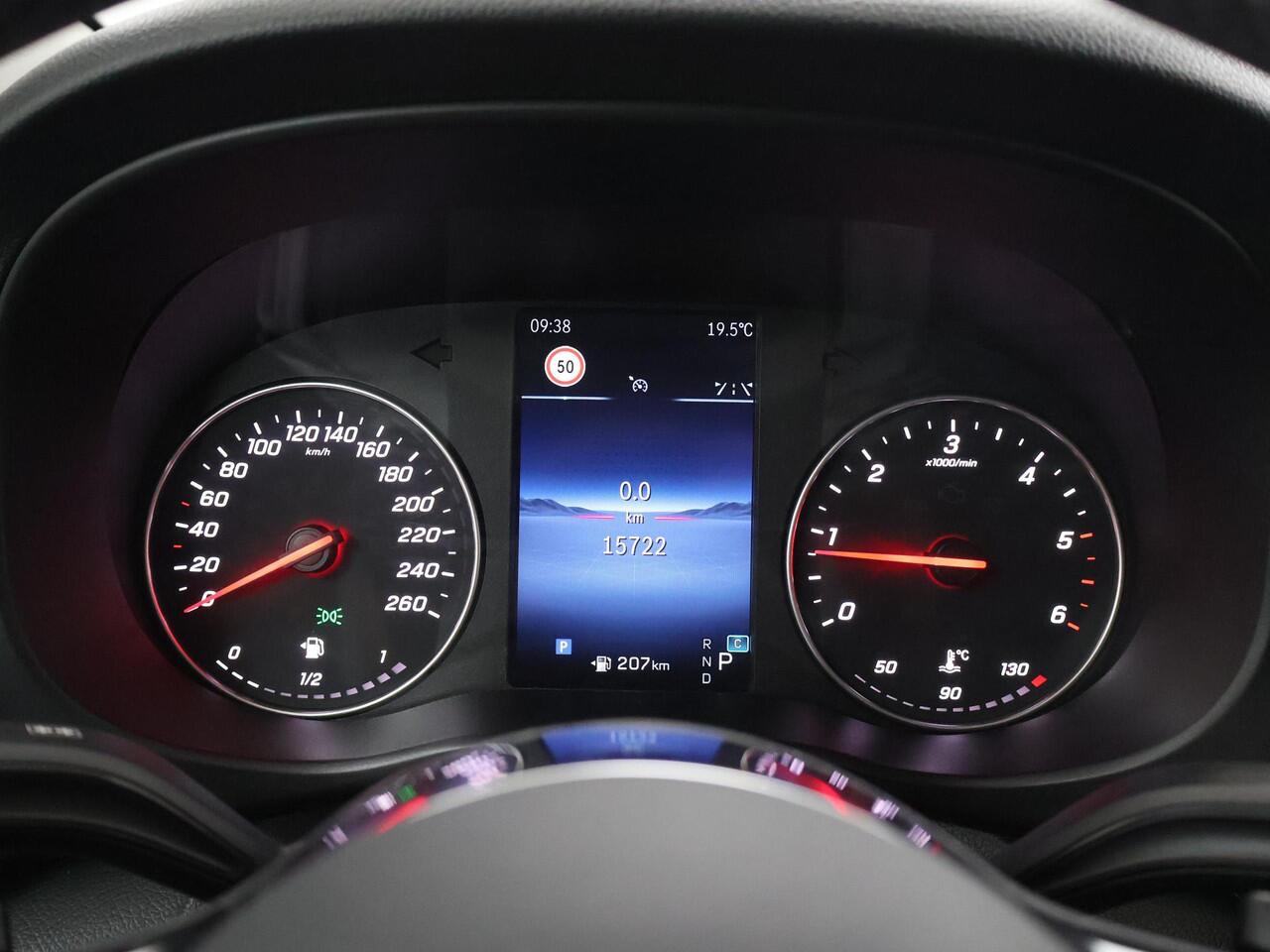 Mercedes-Benz VITO 119 CDI | L3 | Select | 2500 KG AHW | MBUX | Navigatie | Parkeercamera | Stoelverwarming | Keyless Go | Comfort Stoelen | Dynamic Drive | Certified