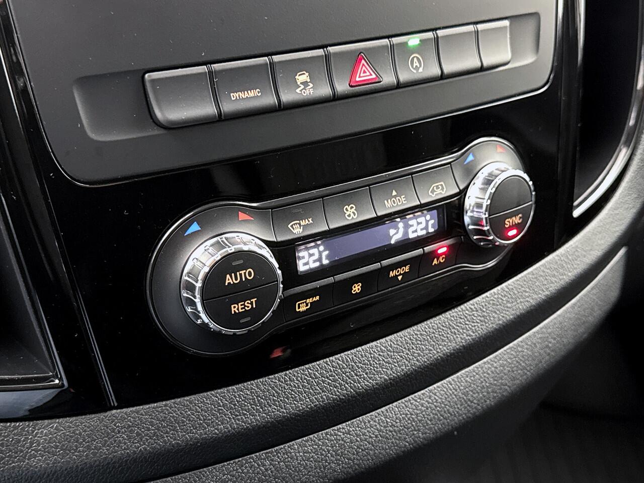 Mercedes-Benz VITO 114 CDI Extra Lang DC *LBW-Edition* Dubbele Cabine Led 19" Lichtmetaal Trekhaak Achteruitrijcamera Apple Carplay/Android Auto