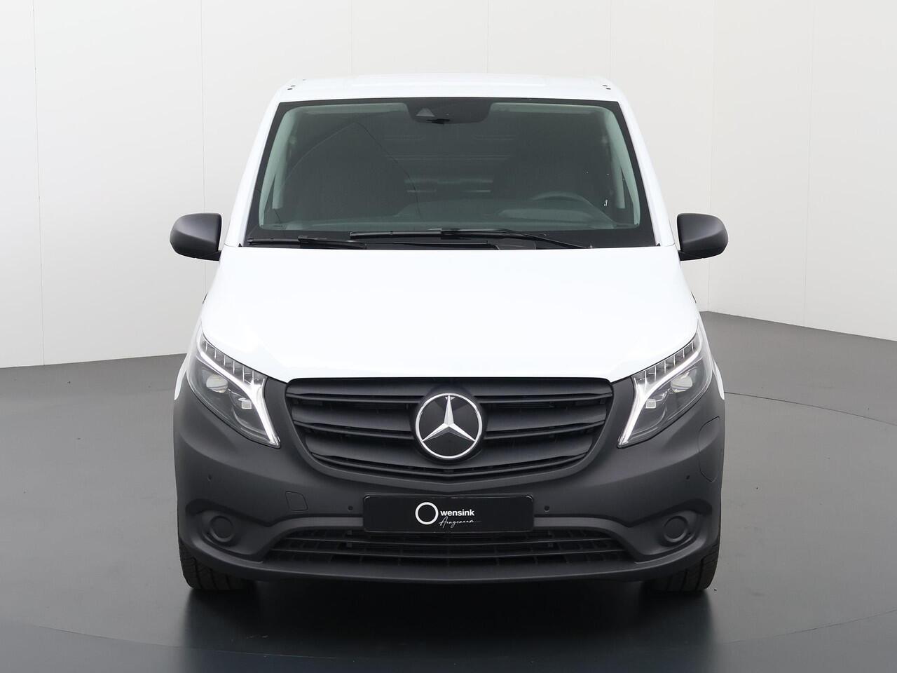 Mercedes-Benz VITO eVito Lang 66 kWh | Stoelverwarming | Navigatie | Achteruitrijcamera | Airco | LED Koplampen | Cruise Control |