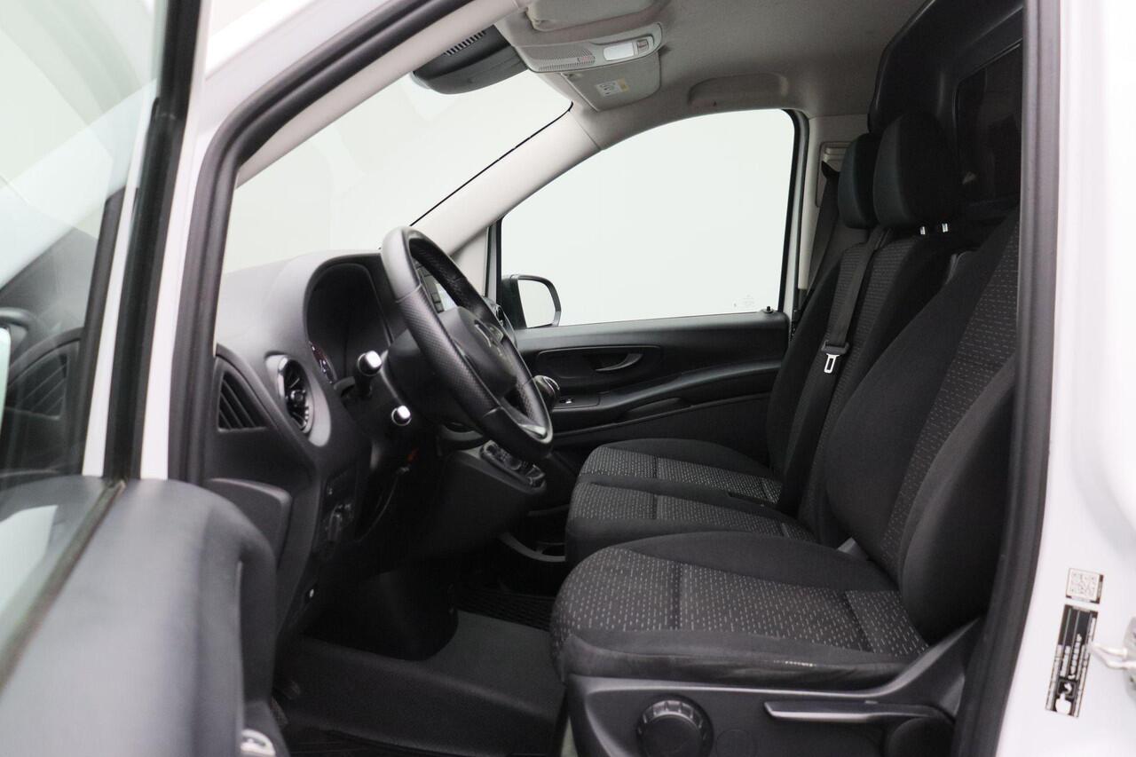 Mercedes-Benz VITO 116 CDI Extra Lang 2023 L2 Carplay | Navigatie | Cruise control | Bluetooth | Stoelverwarming | Camera | PDC