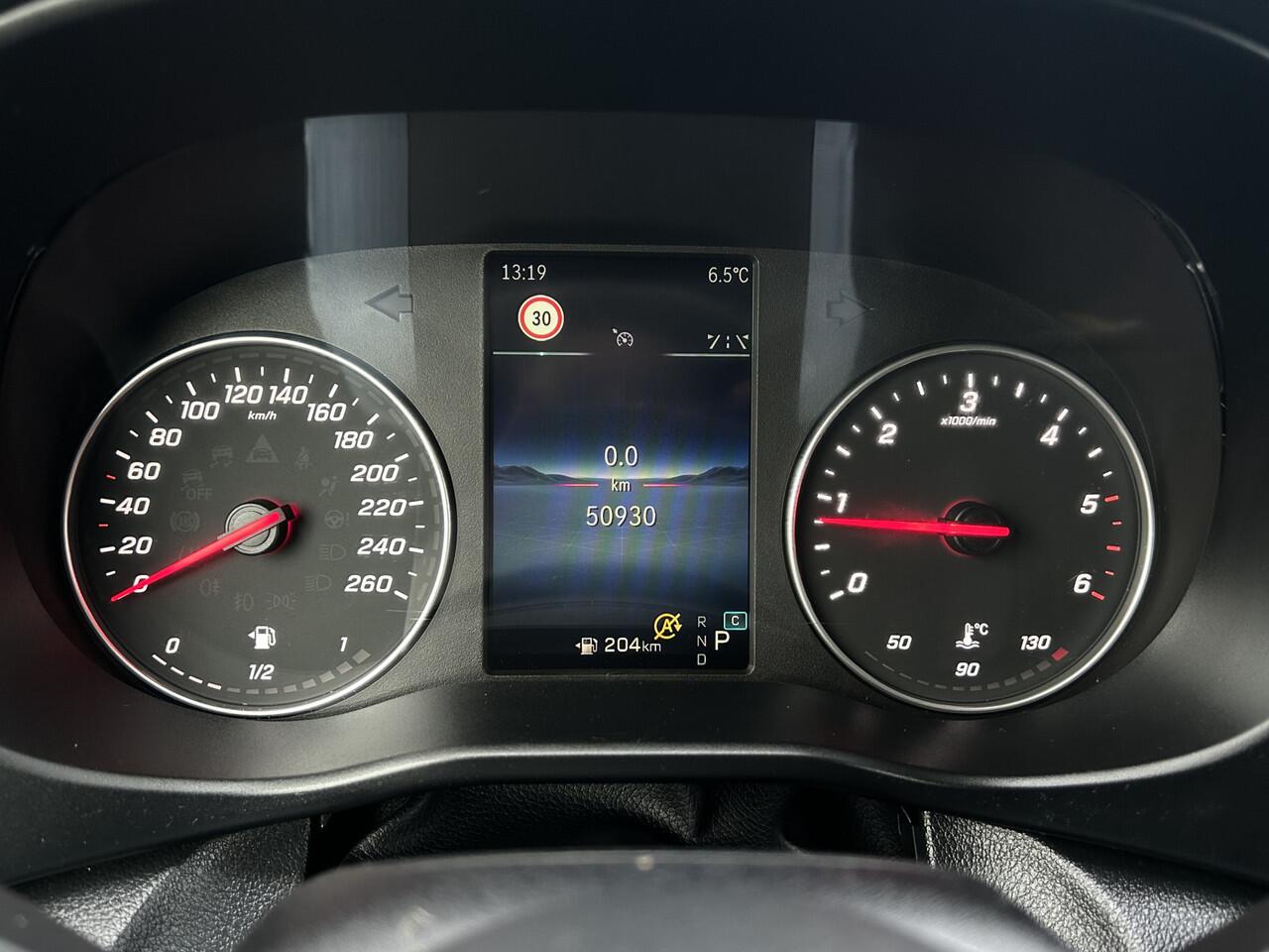 Mercedes-Benz VITO 116 CDI 164 PK 9G-TRONIC PRO / FACELIFT / L2H1 / CAMERA / NAVI / AIRCO / CRUISE / BLIND SPOT / 270 A-DEUREN