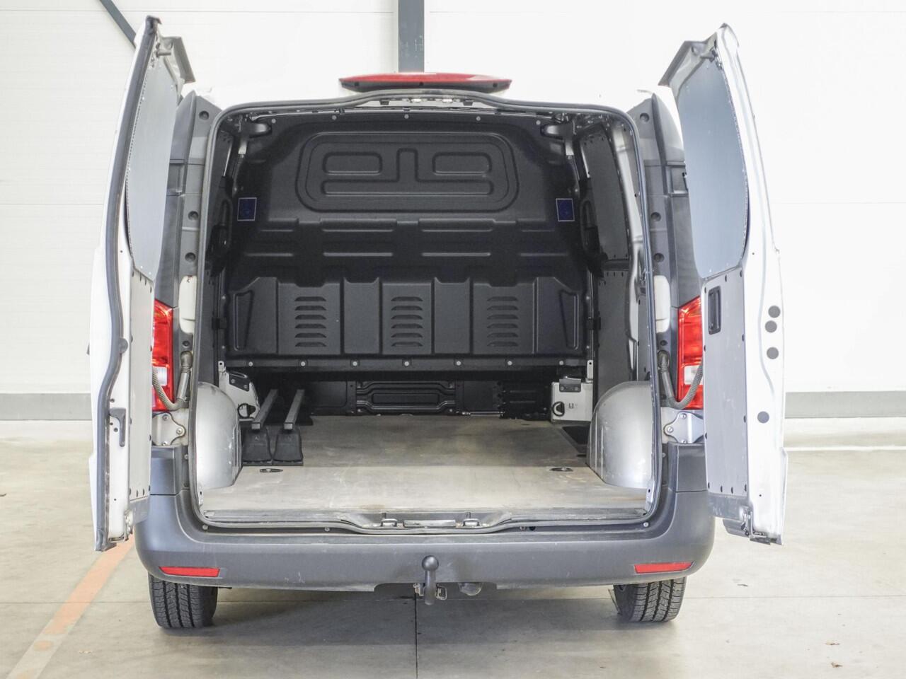 Mercedes-Benz VITO Functional Lang L2 2x Schuifdeur Airco Cruise control Trekhaak *