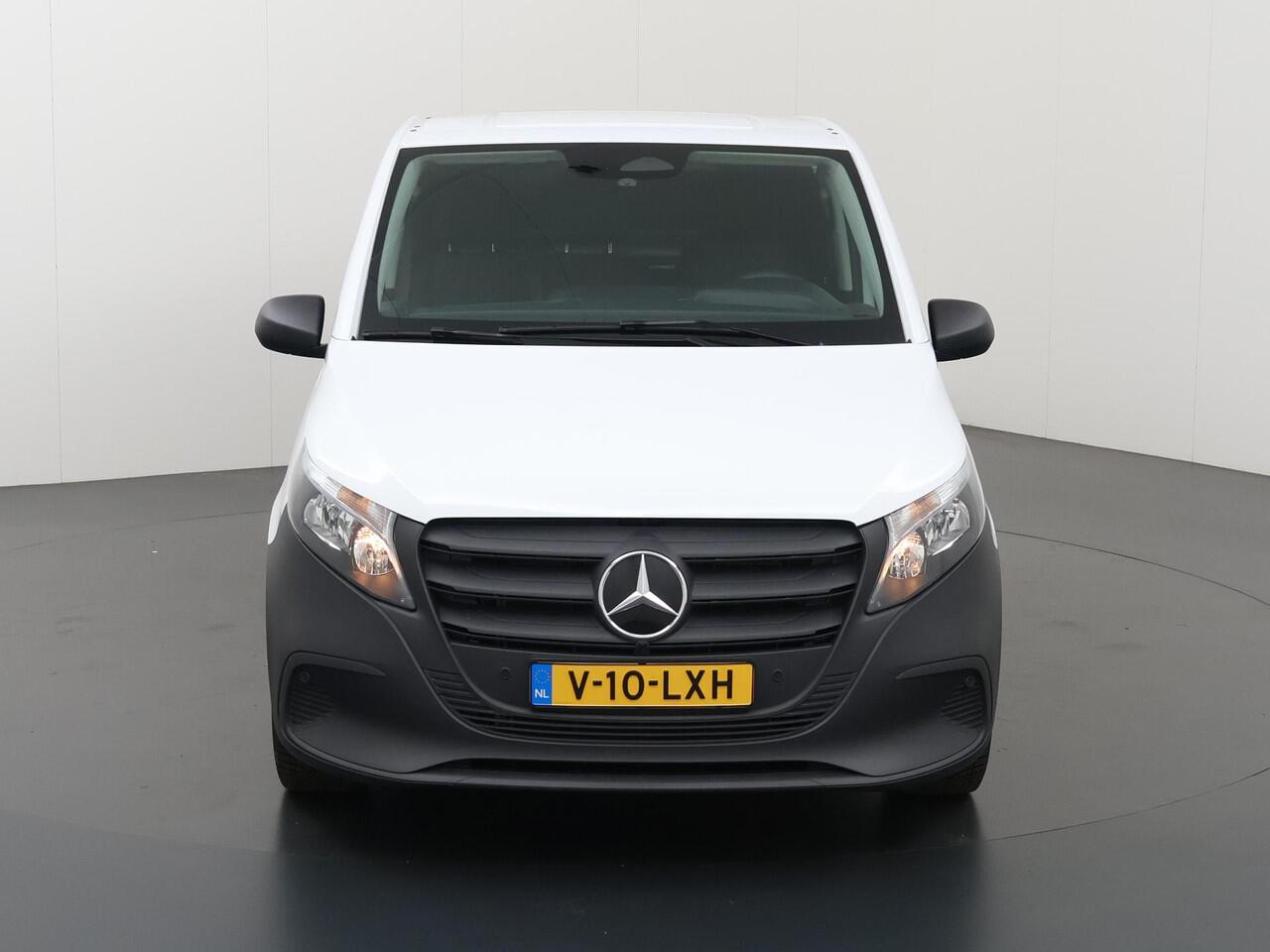 Mercedes-Benz VITO 116 CDI Aut. | L3 Pro | Keyless Go | Navigatiesysteem | Cruise Control | Parkeercamera | 3-zits | Stoelverwarming | 270° Achterdeuren | MODEL 2025 | Certified