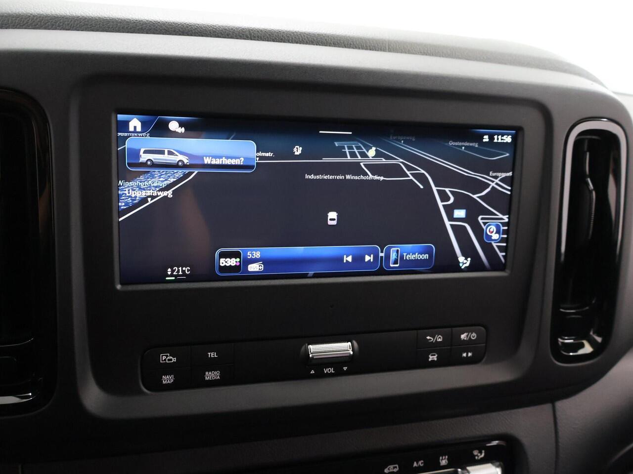 Mercedes-Benz VITO eVito Bestelwagen 112 L2 66 kWh | Navigatie | Achteruitrijcamera | 80 kWh Snelladen | Achterdeuren | Dodehoekassistent |