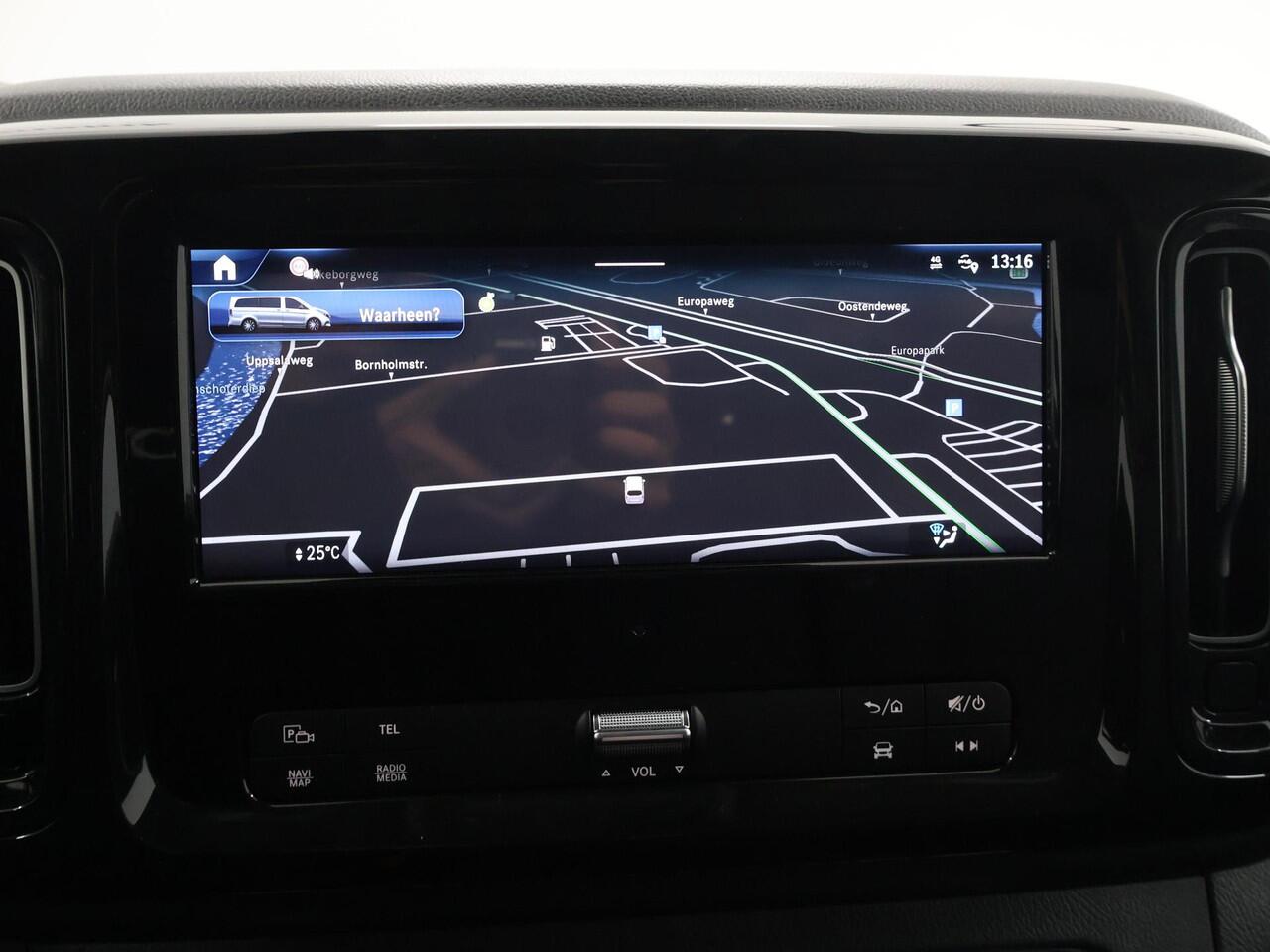 Mercedes-Benz VITO 116 CDI Aut. | L3 XL | Pro | EDITION | 19" Velgen | Spoilerpakket | Treeplanken | Automaat | Parkeercamera | Distronic Plus | Trekhaak 2500Kg | Dubbele schuifdeuren | Stoelverwarming | Certified