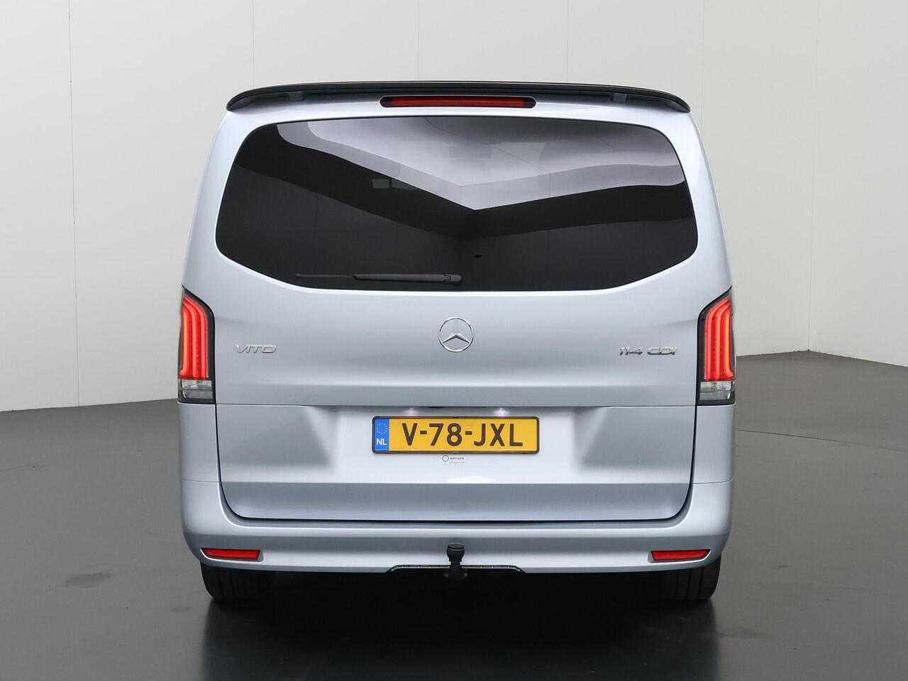 Mercedes-Benz VITO 114 CDI Aut. | Lang L2 | Select | Dubbele Cabine | Schuifdeur L+R | LED | LM Velgen | 5-zits | Dakspoiler | Achteruitrijcamera | Trekhaak 2500KG. | Comfort-stoelen | Alarm | Certified