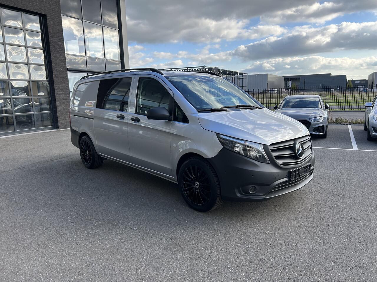 Mercedes-Benz VITO 116 CDI Lang Dubbele cabine / Distronic / Camera / Parkeersensoren / Navigatie / Airco / LMV