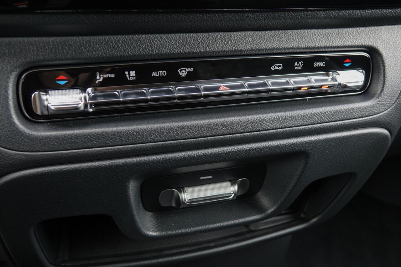 Mercedes-Benz VITO 119Cdi 190Pk 9G-Tronic Aut. | Dubbele Cabine | Mixto Pro Sport | Extra lang | 2x Schuifdeur | 360° Camera | Trekhaak | Spoilerpack | 20''