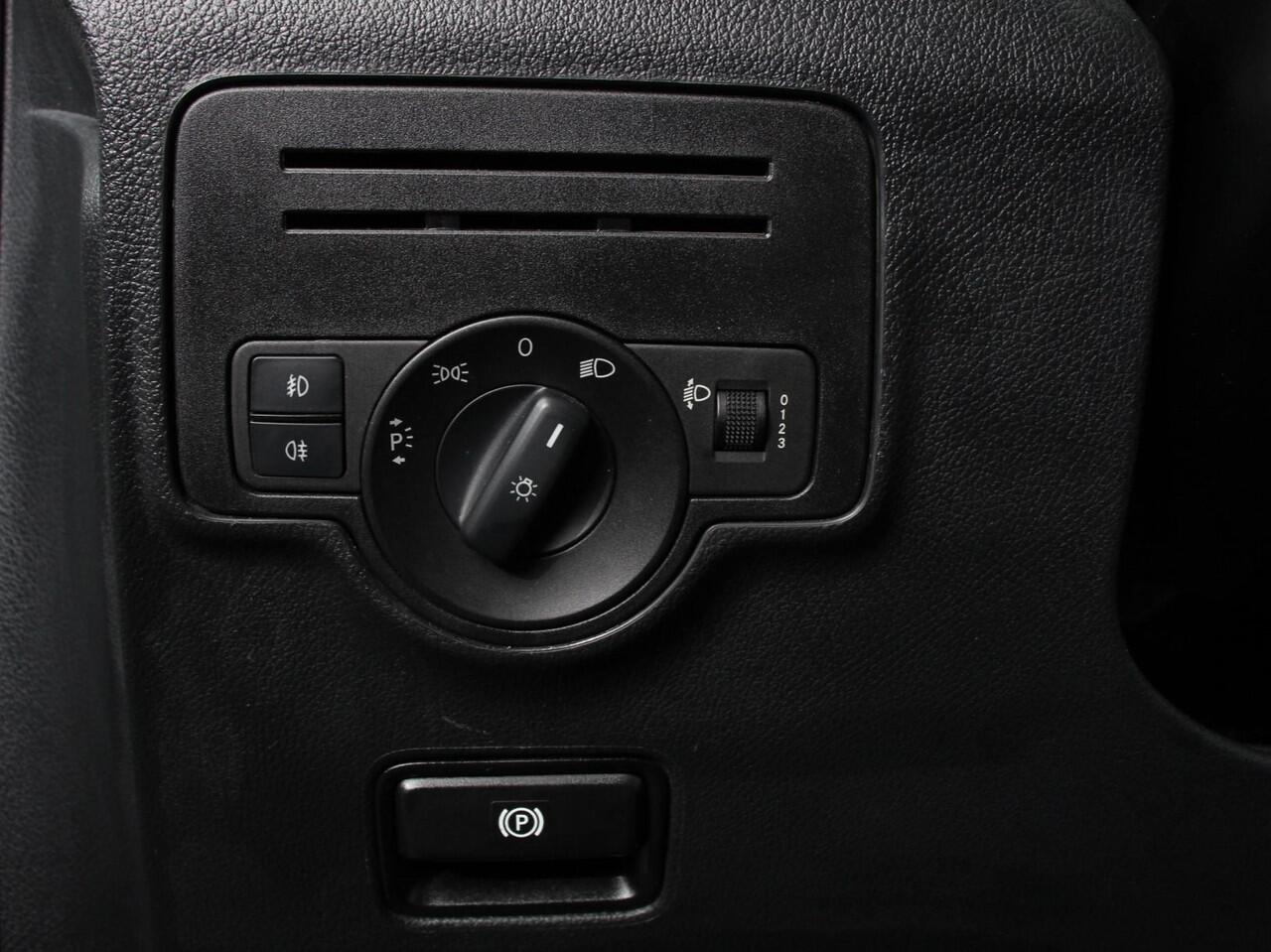 Mercedes-Benz VITO Tourer 114 CDI Automaat Pro Extra Lang 8 persoons Navigatie Airco Cruise Control