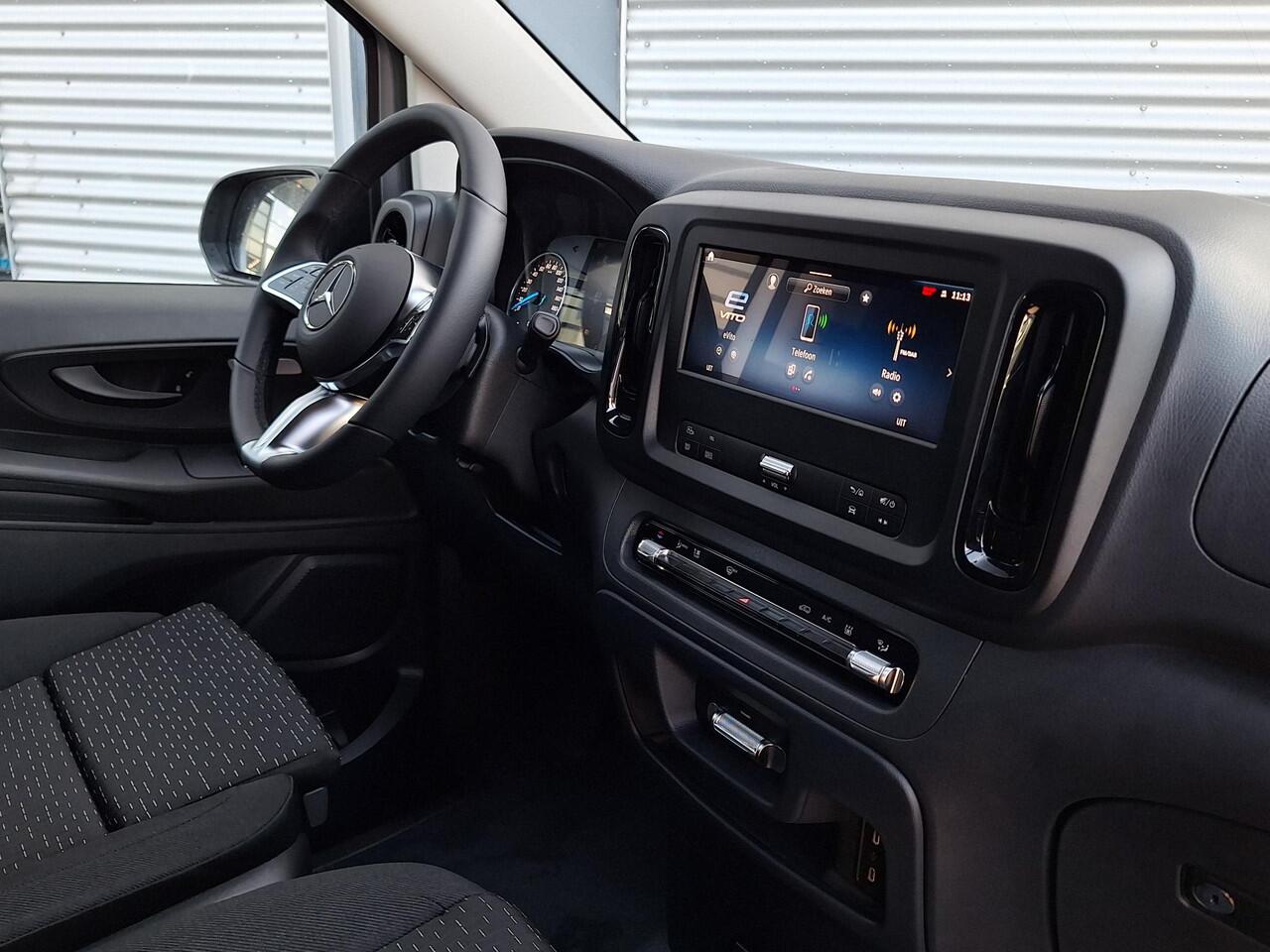 Mercedes-Benz VITO eVito 112 L2 60 kWh Mercedes-Benz eVito eVito 112 L2 66 kWh