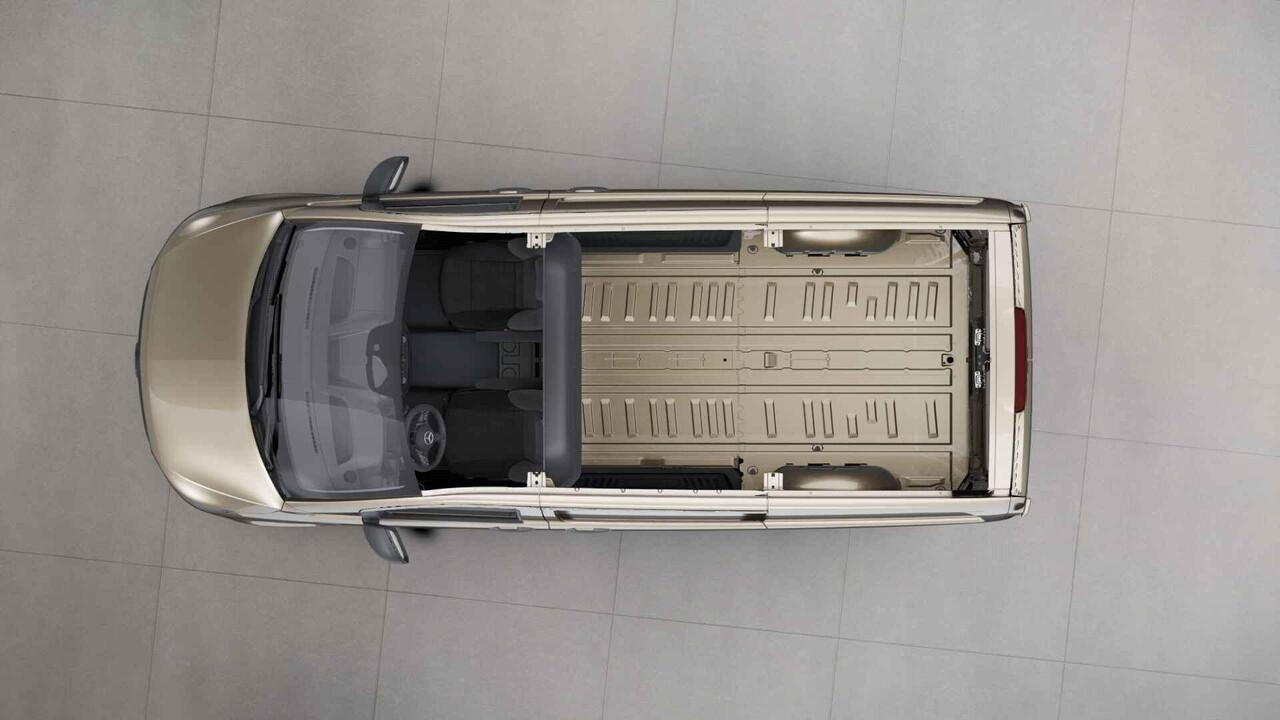 Mercedes-Benz VITO eVito 112 Bestelwagen L2 66 kWh | Kalaharigold | Achterdeuren | Stoelverwarming | Navigatie | Snelladen |