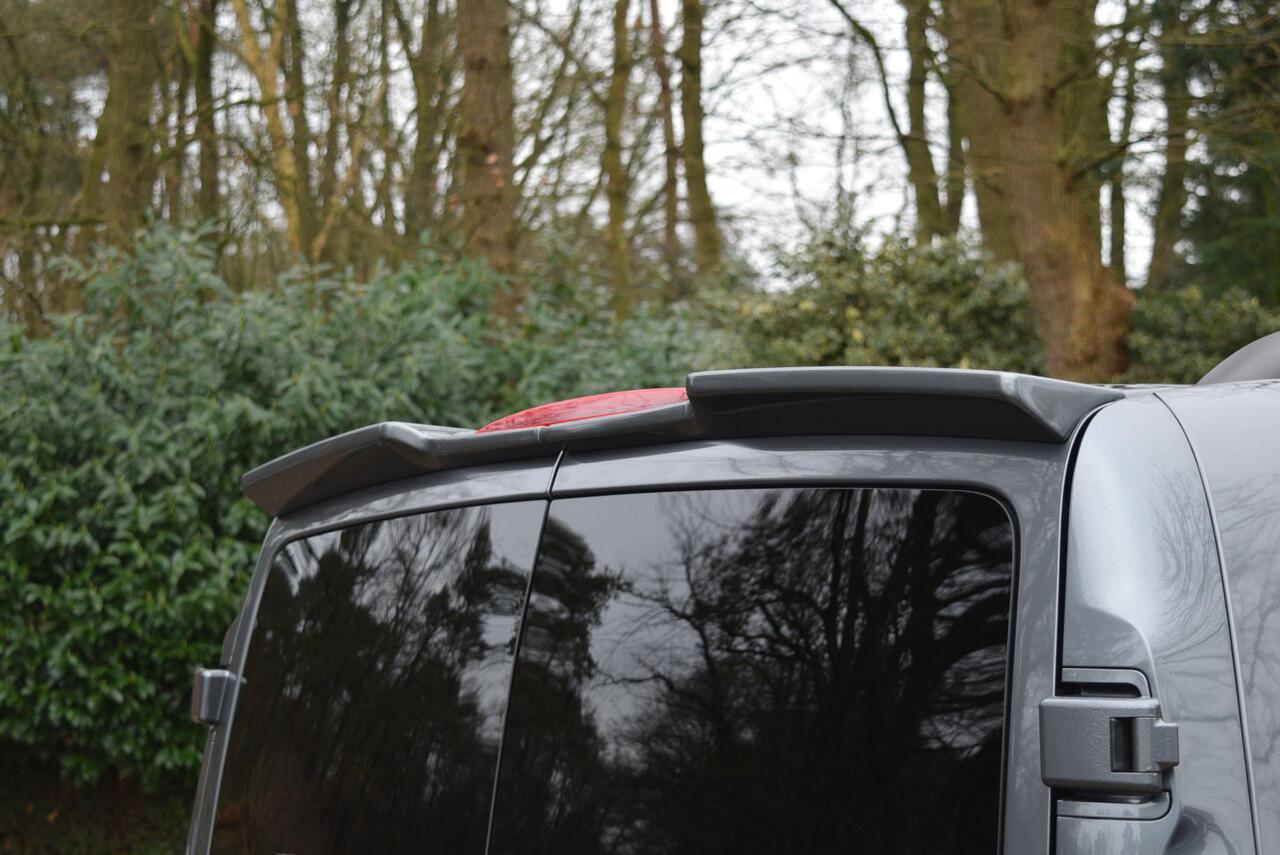 Mercedes-Benz VITO 114 CDI Lang | LED | Trekhaak | Navi | 19 inch