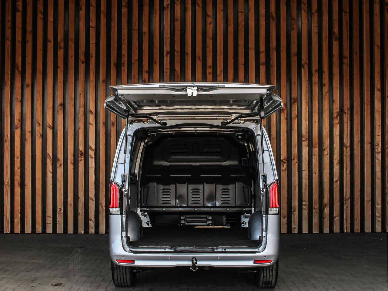 Mercedes-Benz VITO 116 CDI 164PK Automaat Bestelwagen L2 | BPM VRIJ! | LED KOPLAMPEN | ACHTERUITRIJCAMERA | MBUX | ACHTERKLEP |