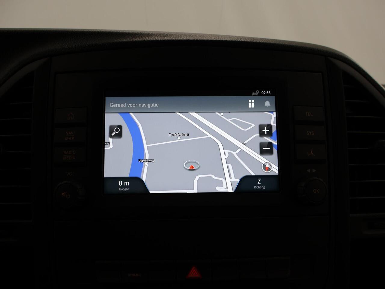 Mercedes-Benz VITO eVito Bestelwagen 66 kWh L3 | Stoelverwarming | Navigatie | Airco | Cruise Control | LED-Koplampen | Achterdeuren |