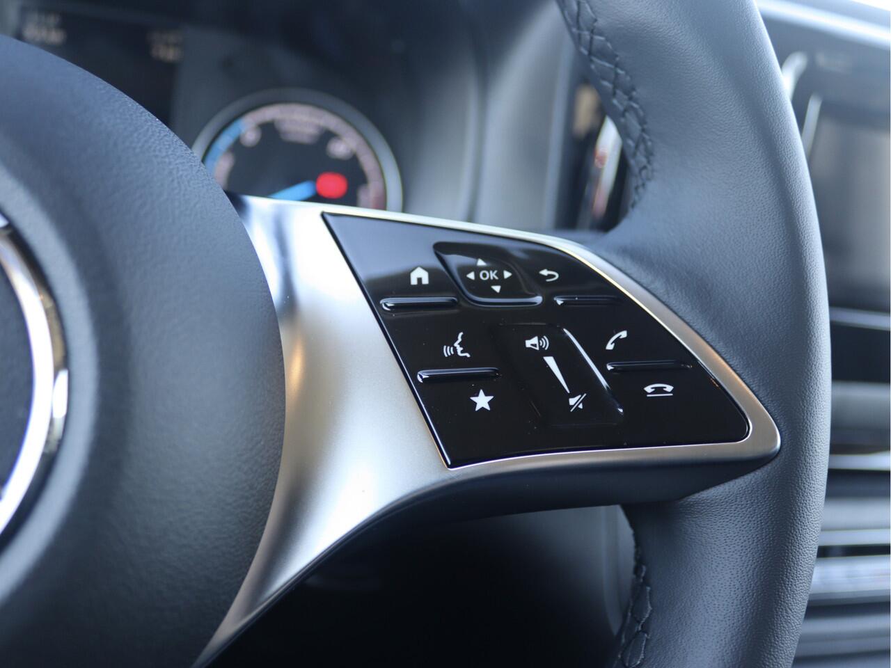 Mercedes-Benz VITO eVito Dubbel Cabine Lang 66 kWh .