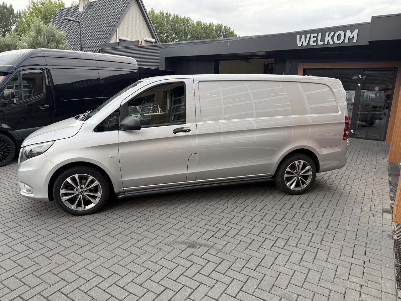 Mercedes-Benz VITO 111 CDI Functional Lang | Airco | Sidebars | Bijrijdersbank | Trekhaak |