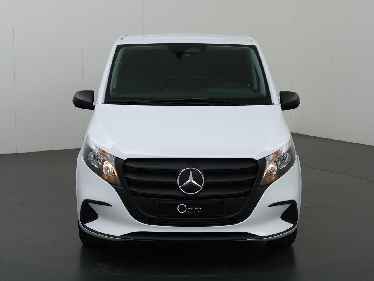 Mercedes-Benz VITO Bestelwagen 116 CDI L2 Pro | Achterdeuren | Trekhaak 2500 KG | Achteruitrijcamera | Dodehoekassistent |