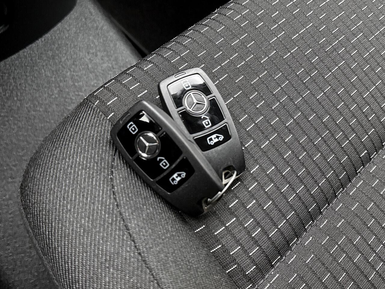 Mercedes-Benz VITO 116 CDI L2 Pro Trekhaak Achteruitrijcamera Multibeam LED Betimmering Cruise Control