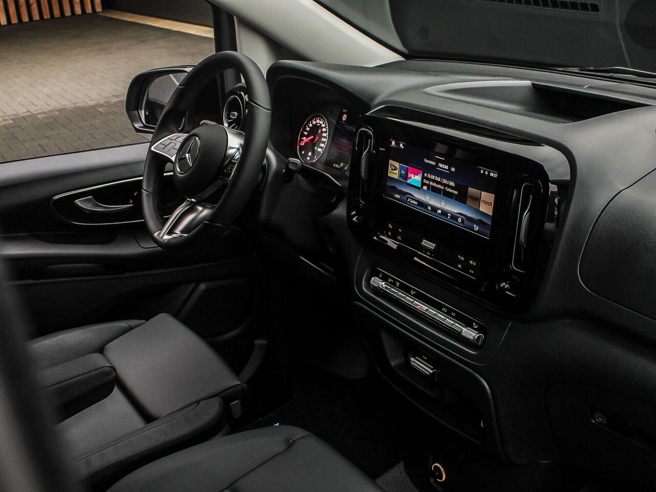 Mercedes-Benz VITO 116 CDI 164PK Automaat Bestelwagen L2 | BPM VRIJ! | LED KOPLAMPEN | DISTRONIC | STOELVERWARMING | MBUX | ACHTERKLEP |