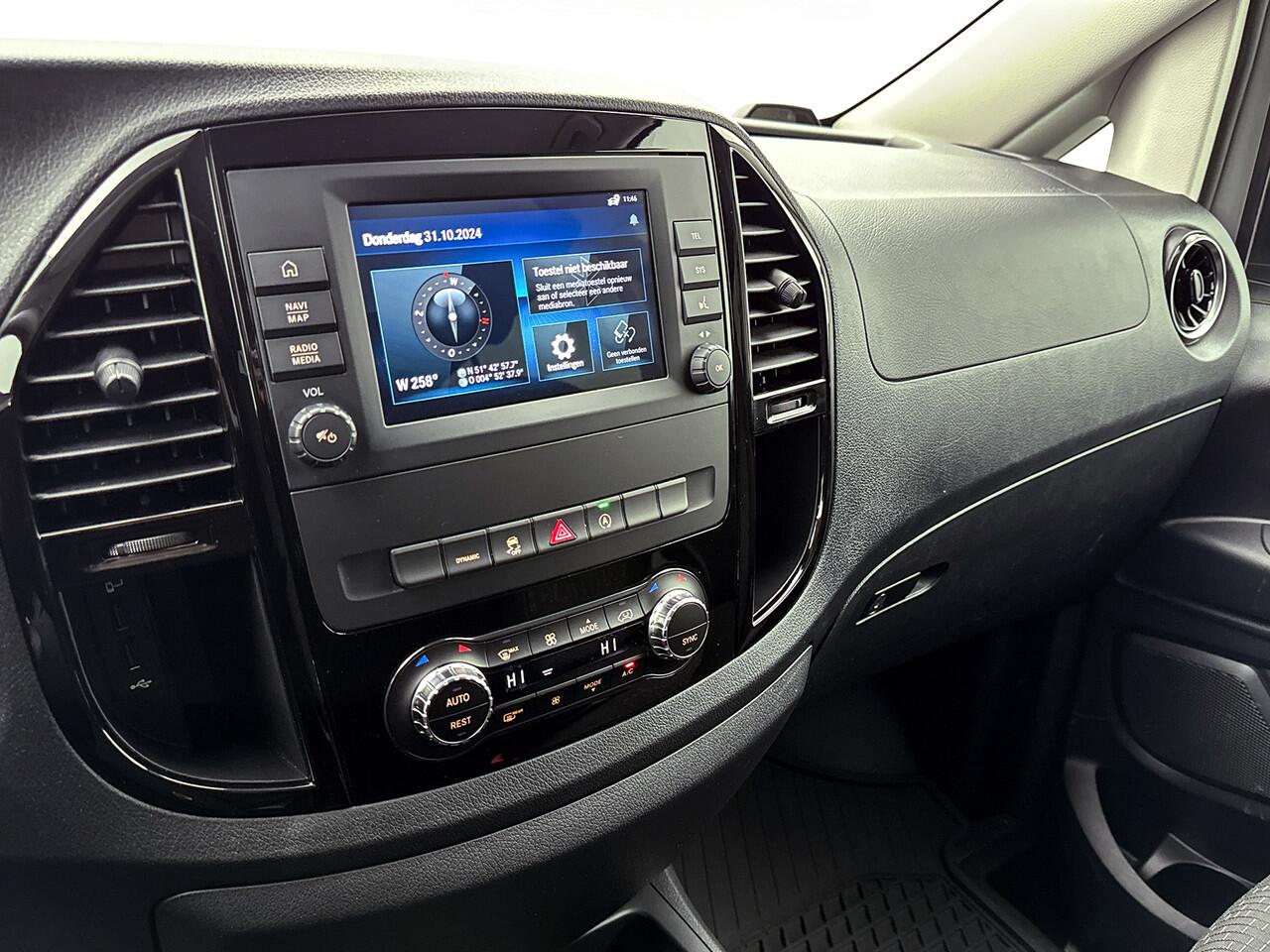 Mercedes-Benz VITO 114 CDI Extra Lang Dubbele Cabine Led koplampen Trekhaak Apple Carplay/Android Auto Betimmering Cruise Control