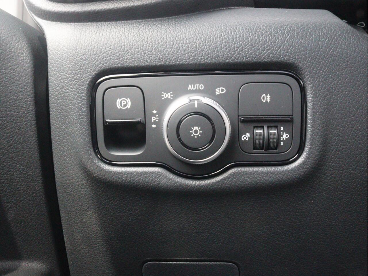 Mercedes-Benz VITO 114 CDI L3 Pro | AIRCO/CAMERA/CRUISE/STANDKACHEL/2.500KG AHW | Certified