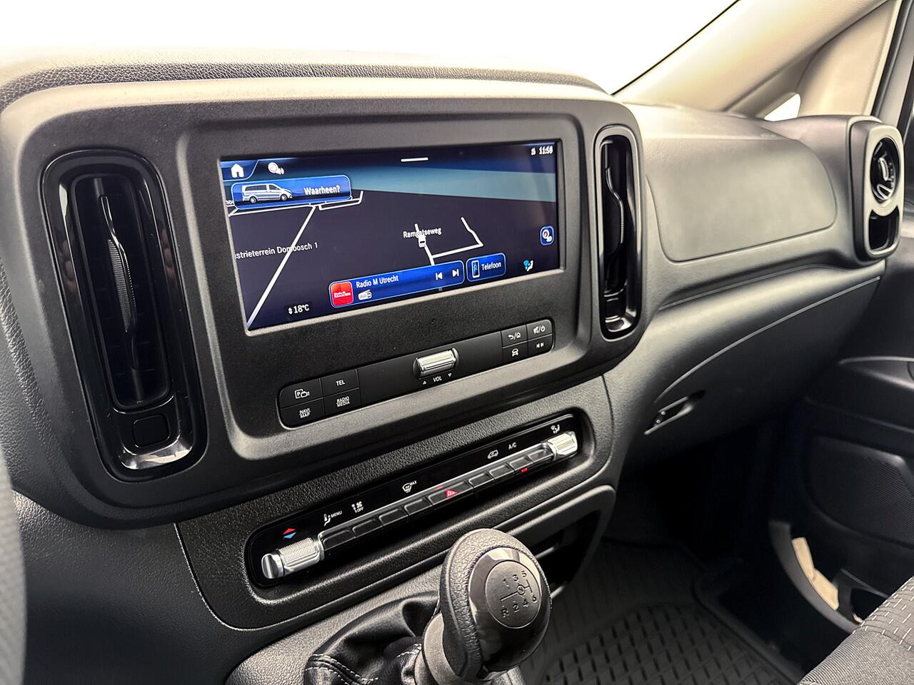 Mercedes-Benz VITO 116 CDI L2 Pro Navigatie Parkeerpakket Stoelverwarming Achteruitrijcamera Betimmering Cruise Control