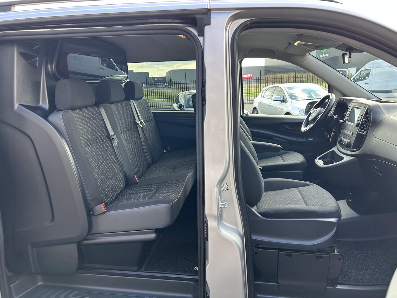 Mercedes-Benz VITO 116 CDI Lang Dubbele cabine / Distronic / Camera / Parkeersensoren / Navigatie / Airco / LMV