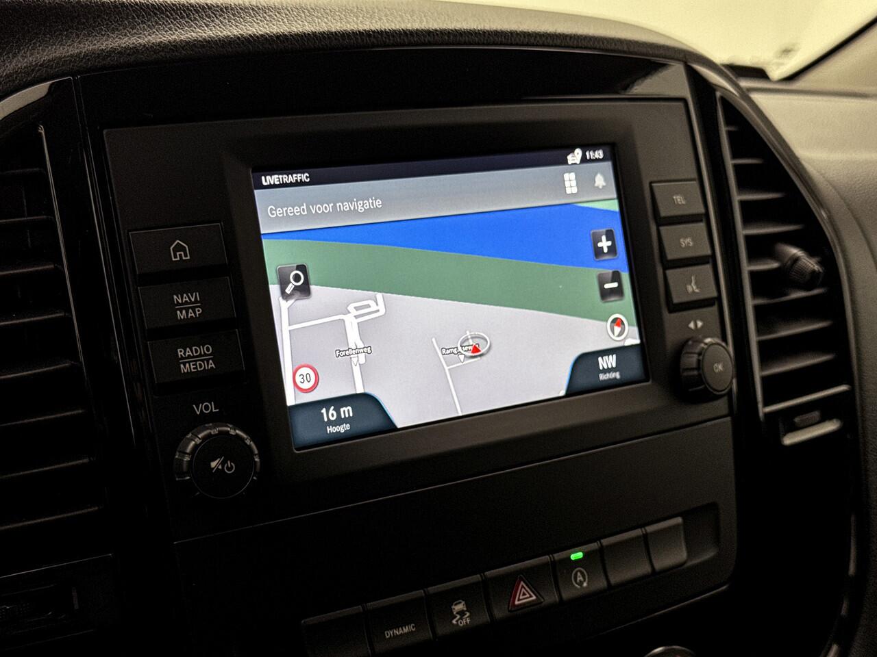 Mercedes-Benz VITO 119 CDI Lang DC 2x schuifdeur Dubbele cabine Navigatie Trekhaak Climate control Sidebars