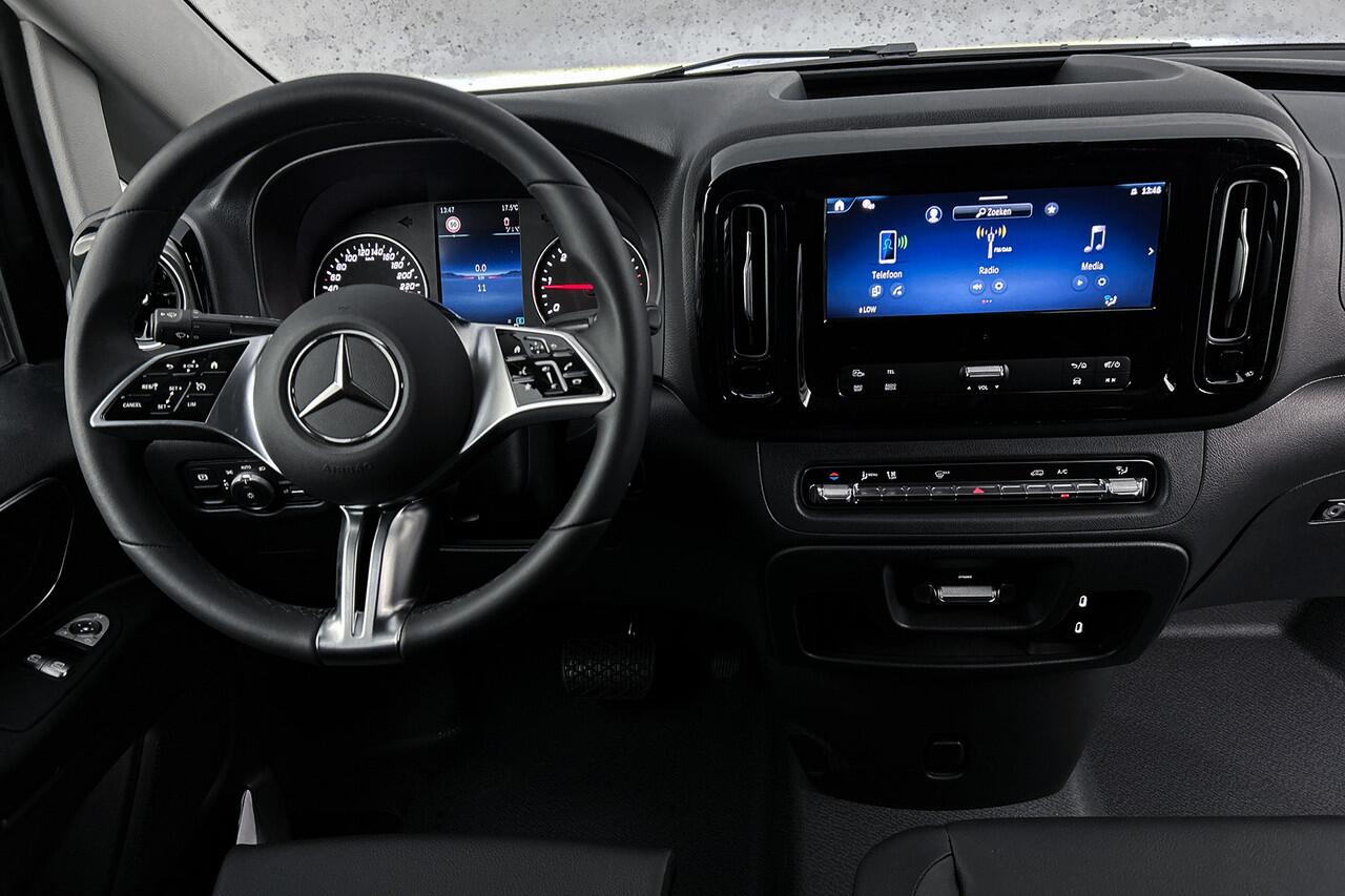 Mercedes-Benz VITO 114 CDI L2 Automaat | Lederen bekleding | LED | Parkeersensoren | Camera | Apple carplay
