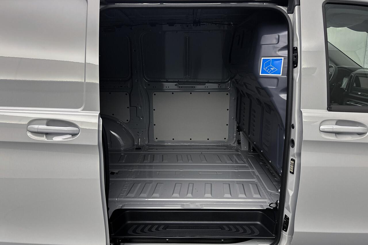 Mercedes-Benz VITO 119 CDI L2 Automaat 4X4 | Lederen bekleding | Adaptief cruise control | Camera | Parkeersensoren