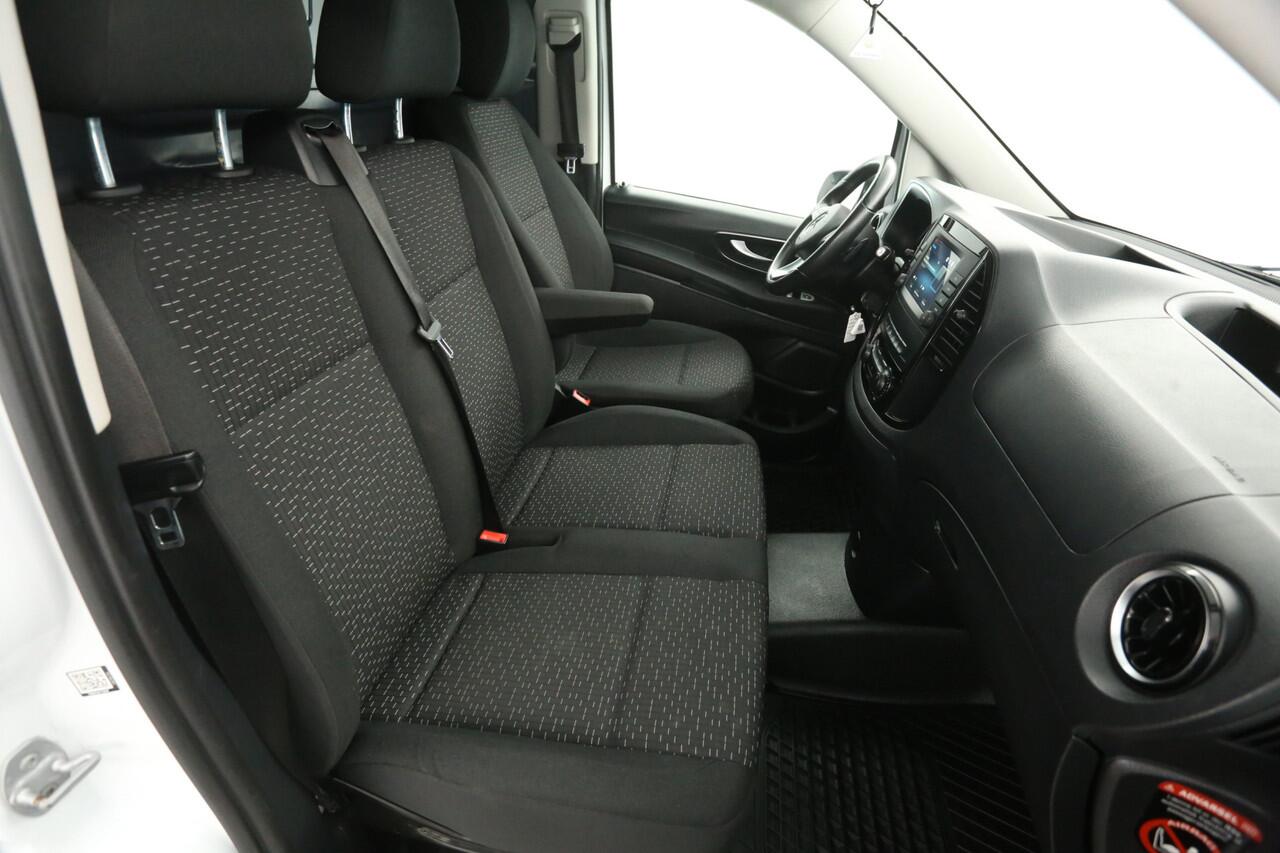 Mercedes-Benz VITO 114 CDI Lang | Euro6 | Automaat | Airco | Adap. Cruise | 3-Zits | Carplay | Stoelverw. | Trekh.