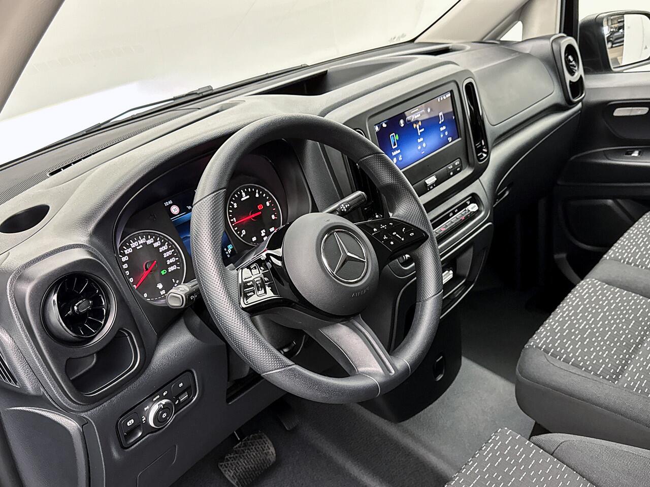 Mercedes-Benz VITO 116 CDI L2 Pro Multibeam Led Trekhaak Achteruitrijcamera met sonsoren Betimmering Cruise Control