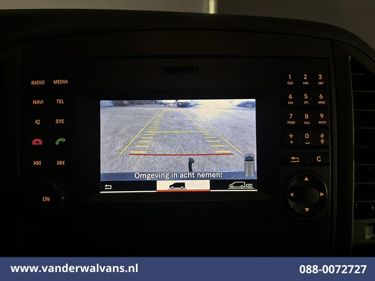 Mercedes-Benz VITO 114 CDI 136pk L2H1 Euro6 Airco | Camera | Navigatie | Cruisecontrol | Trekhaak Parkeersensoren, Stoelverwarming