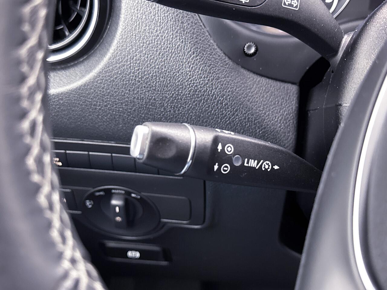 Mercedes-Benz VITO 114 CDI Extra Lang Led koplampen L3 Stoelverwarming Achteruitrijcamera Apple Carplay/Android Auto Betimmering