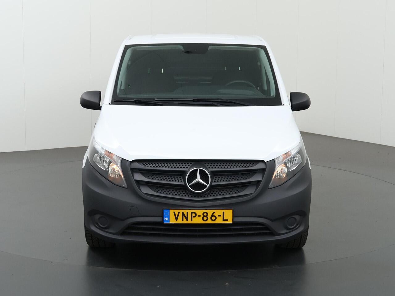 Mercedes-Benz VITO eVito 41 kWh | XL L3 | Stoelverwarming | Navigatiesysteem | Airco | Parkeercamera | Certified