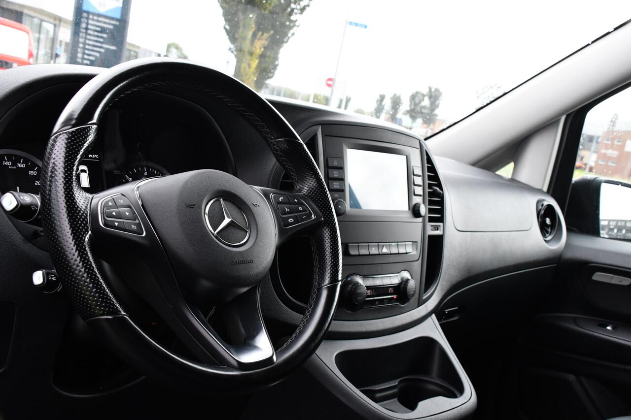 Mercedes-Benz VITO 119 CDI AMG Edition Adaptieve Cruise, Camera, LED, Carplay, 2 x Schuifdeur, Leder, Stoelverwarming, Uniek!