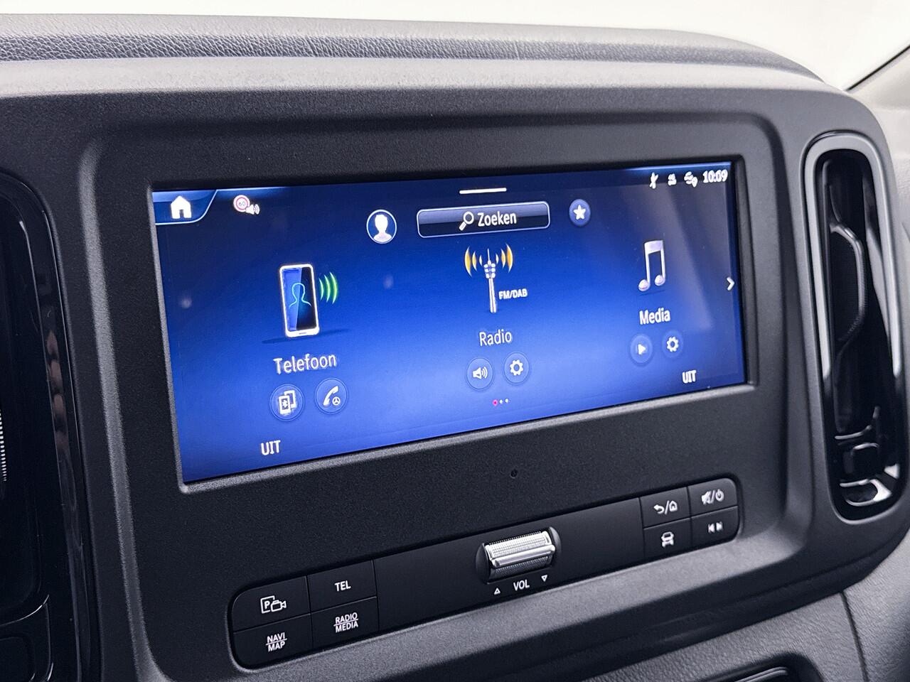 Mercedes-Benz VITO 116 L2 Pro Trekhaak Led Achteruitrijcamera met sensoren Betimmering Cruise Control