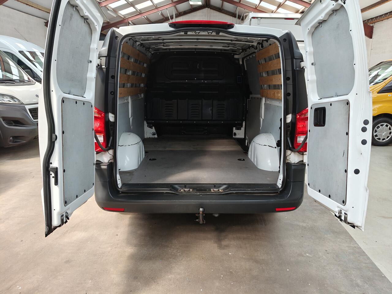 Mercedes-Benz VITO 111 CDI Lang E6